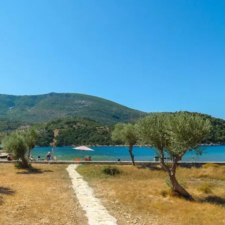 Loutsa Waterside * Vathy (Ithaca)