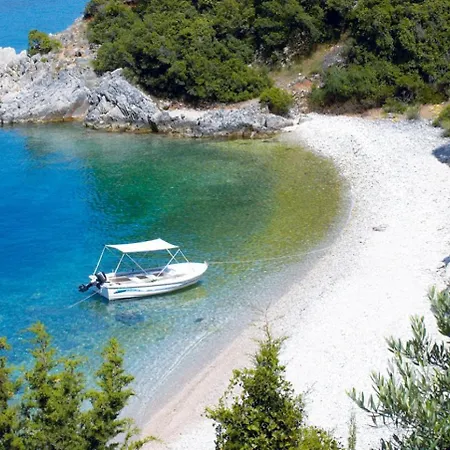 Loutsa Waterside * Vathy (Ithaca)